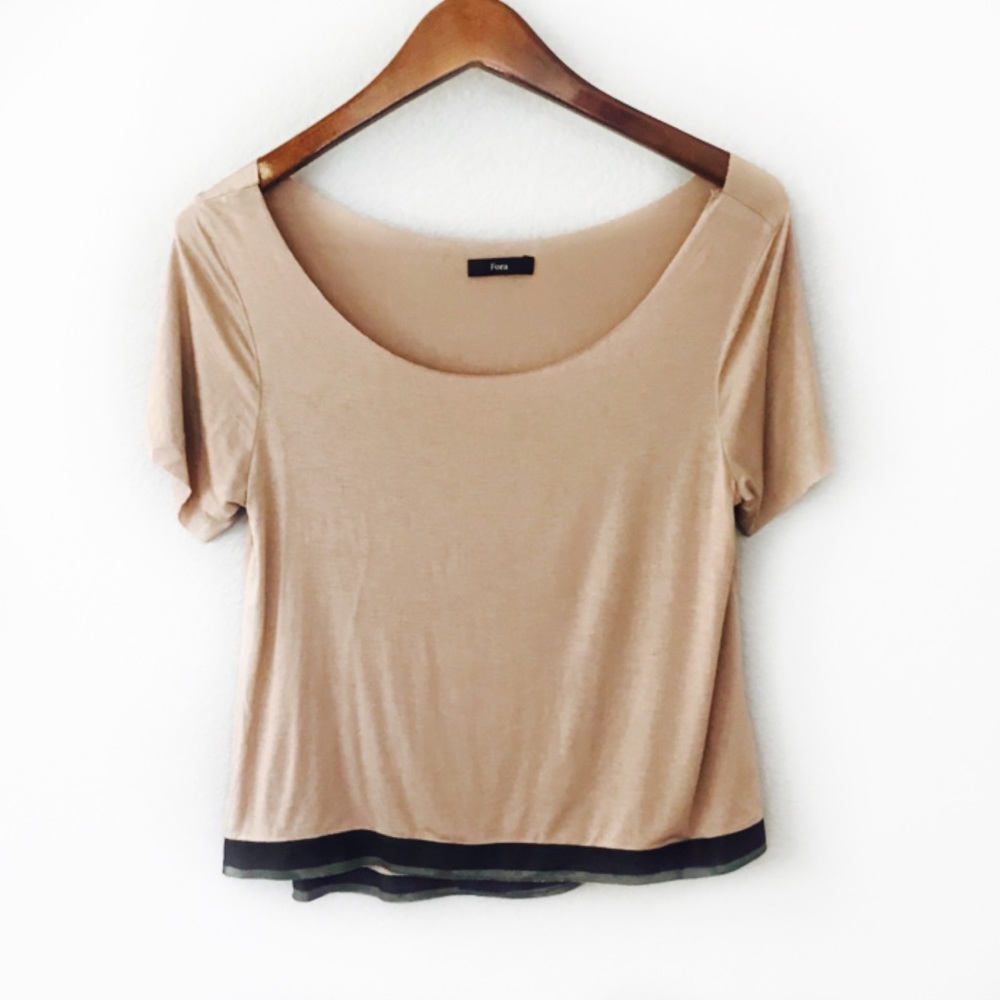 Fora Blush Short Sleeve Crop Top